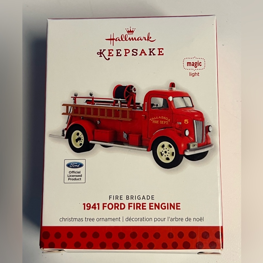 Hallmark Keepsake 1941 Ford Fire Engine Ornament - Red and White